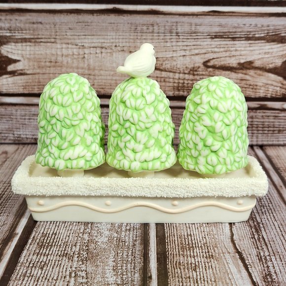 DEPT 56 Shrubs In A Tub Springtime Of The Snowbunnies Accessory Bird Dove Tree - Picture 2 of 5